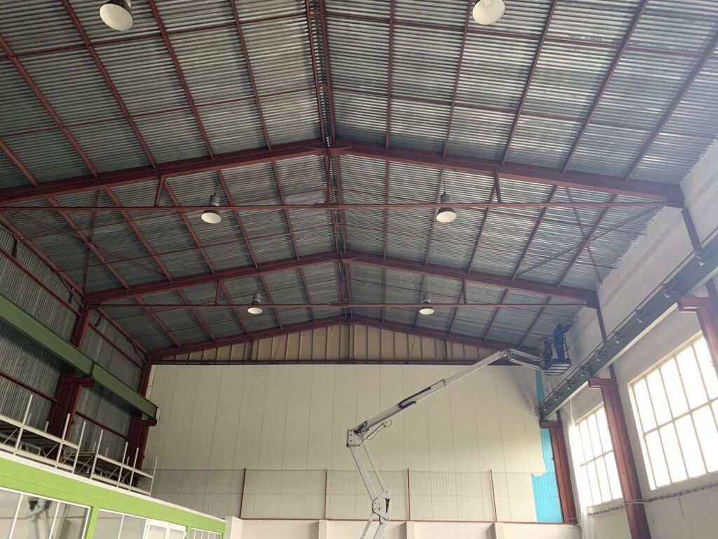 Zateplenie skladovej haly v Nitre tvrdou penou